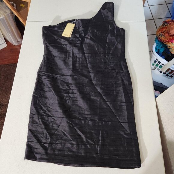 Code Dress Womens Size 12 Black One Shoulder Cocktail Party Rayon Polyester NWT - Picture 1 of 14